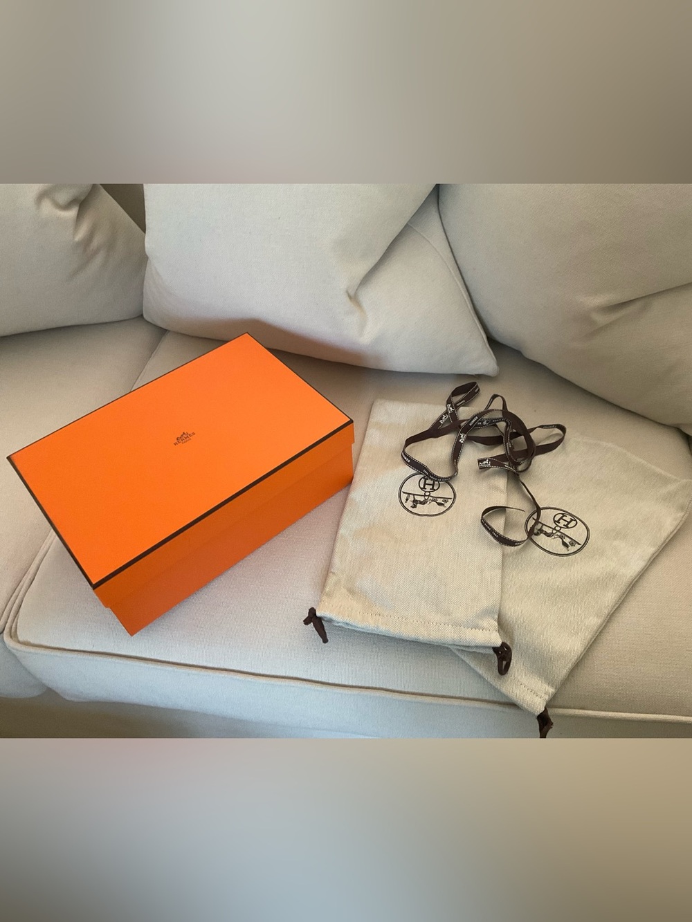 HERMES 8 BY 12 SHOE BOX AND DUST BAGS